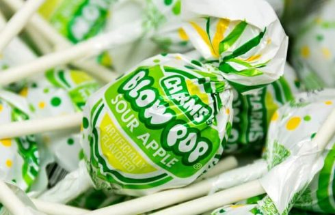 Charms Sour Apple Blow Pop