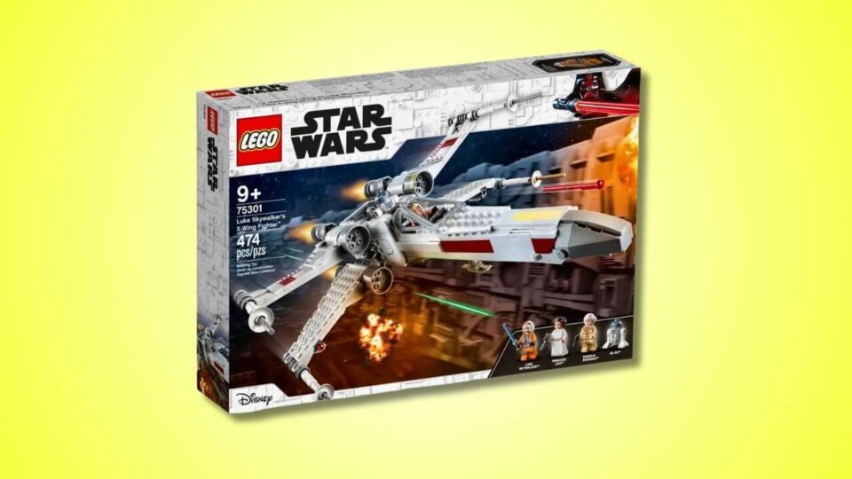 LEGO Luke Skywalker's X-Wing Fighter: Join the Resistance and Unleash the Force